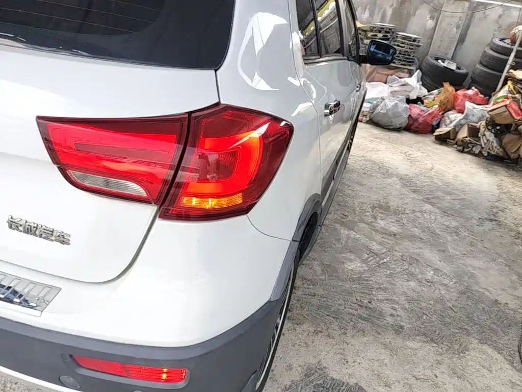 Haval H1 2015 2015 1.5L AMT Luxury