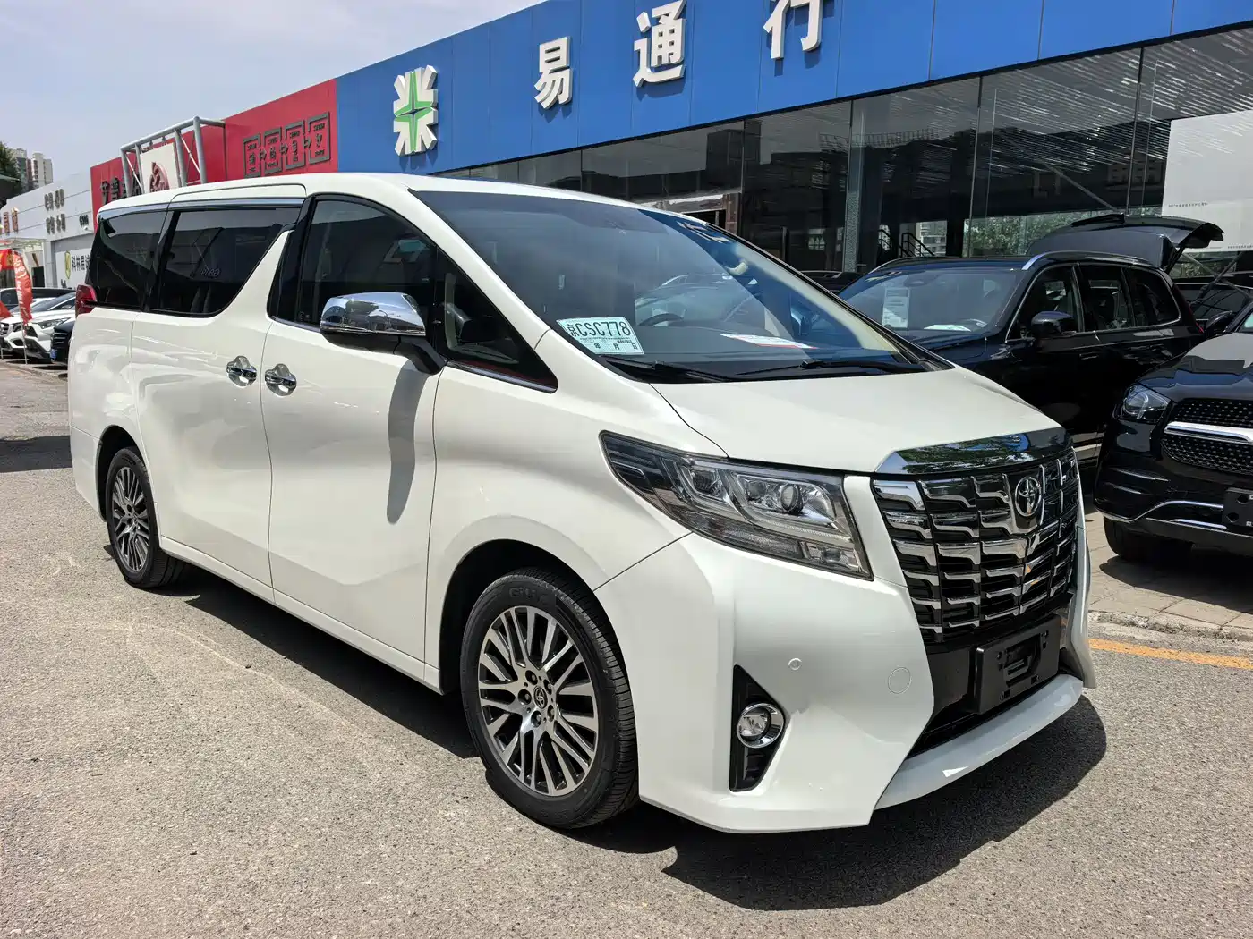 Toyota Alphard 2018 3.5L Premium фото 3