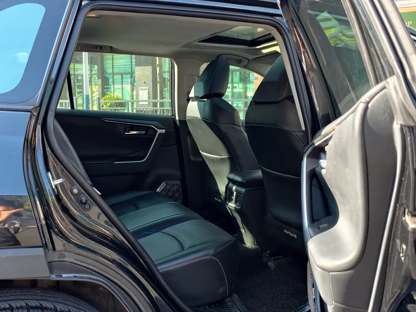 Toyota RAV4 Rongfang 2022 2.0L CVT 2WD Trend Plus Edition фото 12