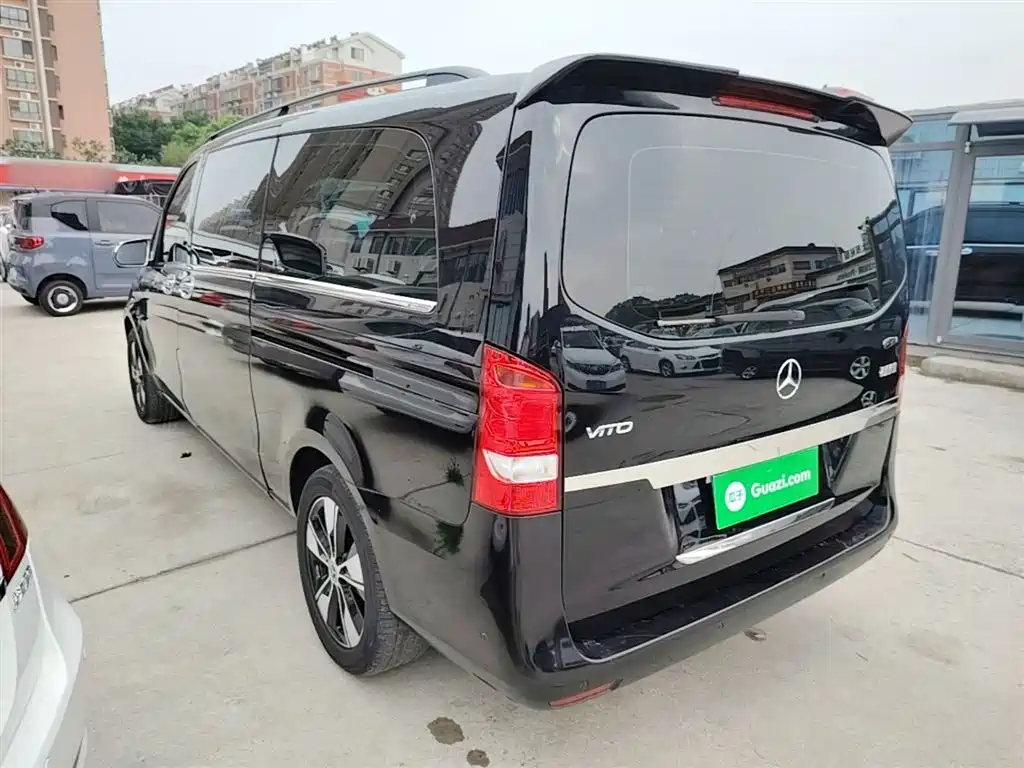Mercedes-Benz Vito 2018 2.0T Business Edition China VI фото 5