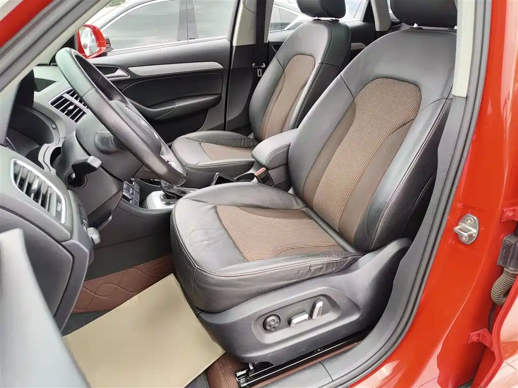 Audi Q3 2016 30 TFSI Fashion фото 15