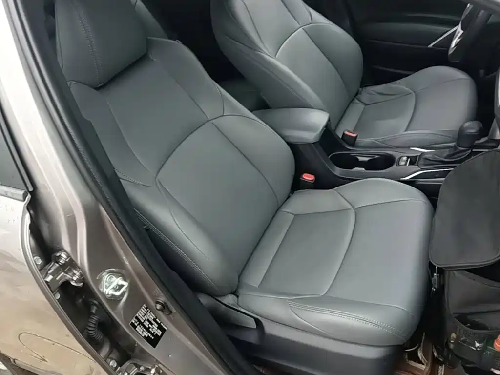 Toyota Frontlander 2022 2022 2.0L CVT Leading Edition