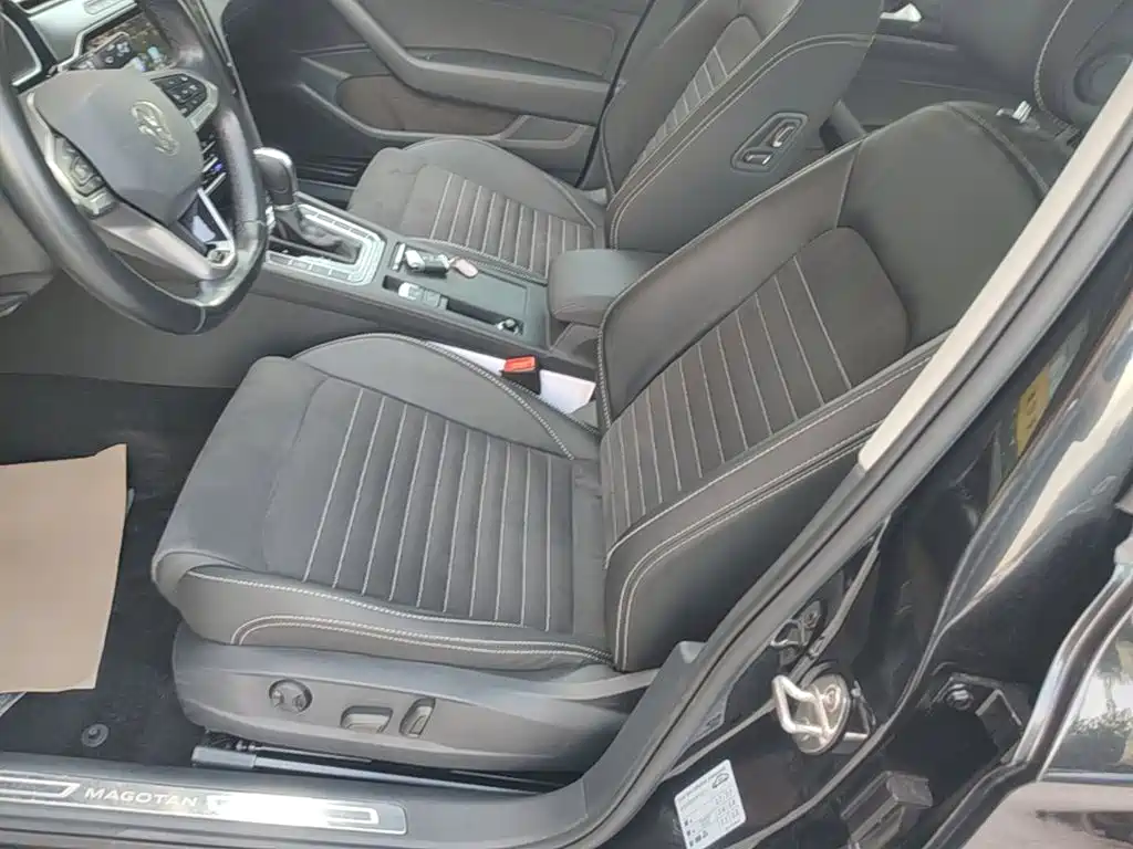 Photo 15 - Volkswagen Magotan
