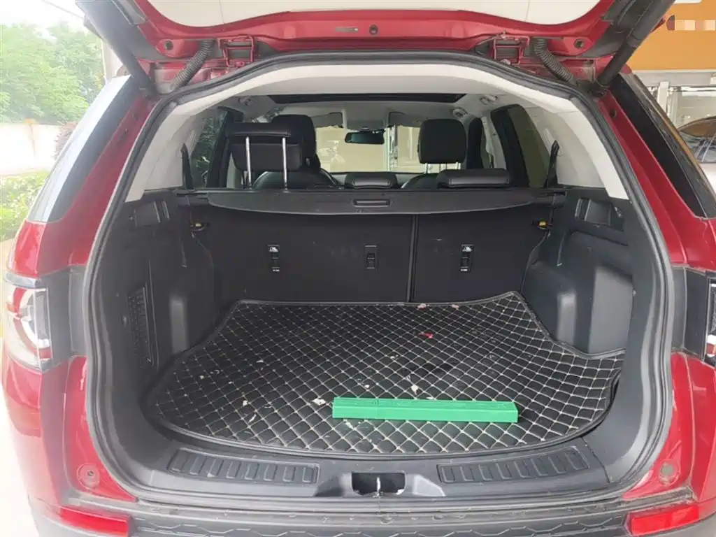 Land Rover Discovery Sport 2016 2.0T SE фото 19