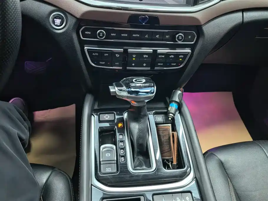 GAC Trumpchi Trumpchi GS8 2017 320T 2WD Luxury Smart Connect (7-seater) фото 16