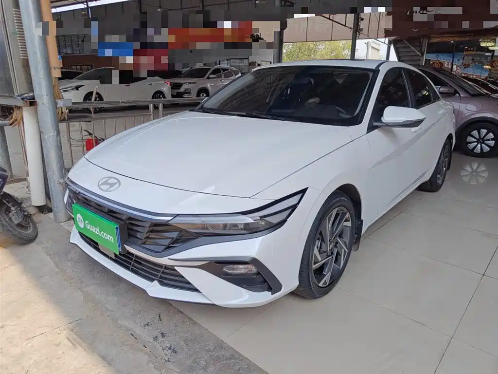 Hyundai Elantra 2023 1.5L CVT GLX Elite Edition
