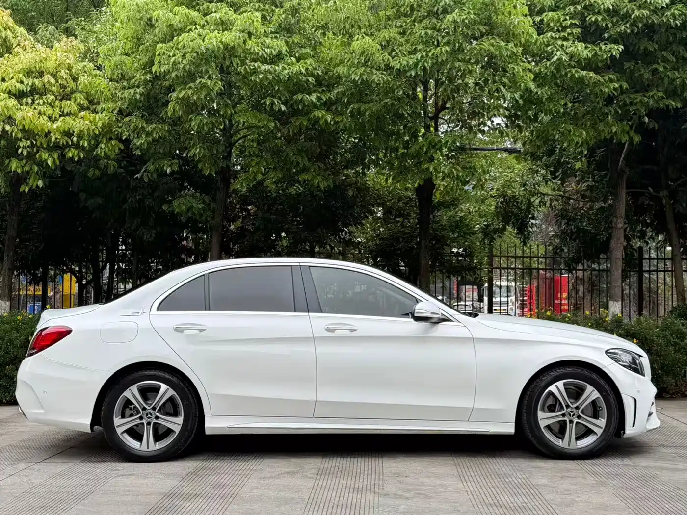 Mercedes-Benz C-Class 2019 C 260 L Sport фото 35