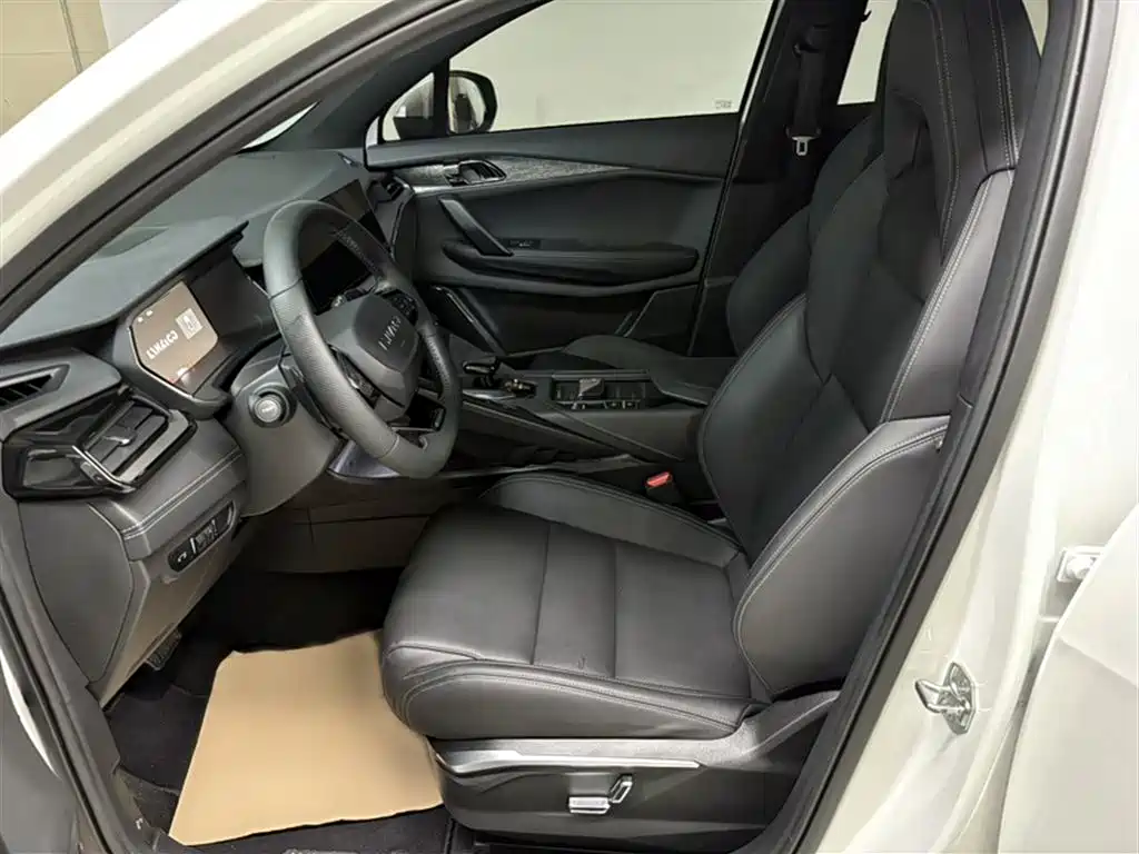 Lynk & Co 06 2023 Remix 1.5T Power Pro фото 7