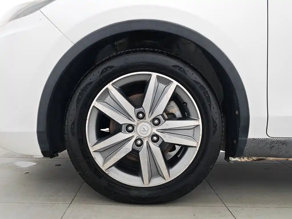 Photo 17 - Changan Eado XT