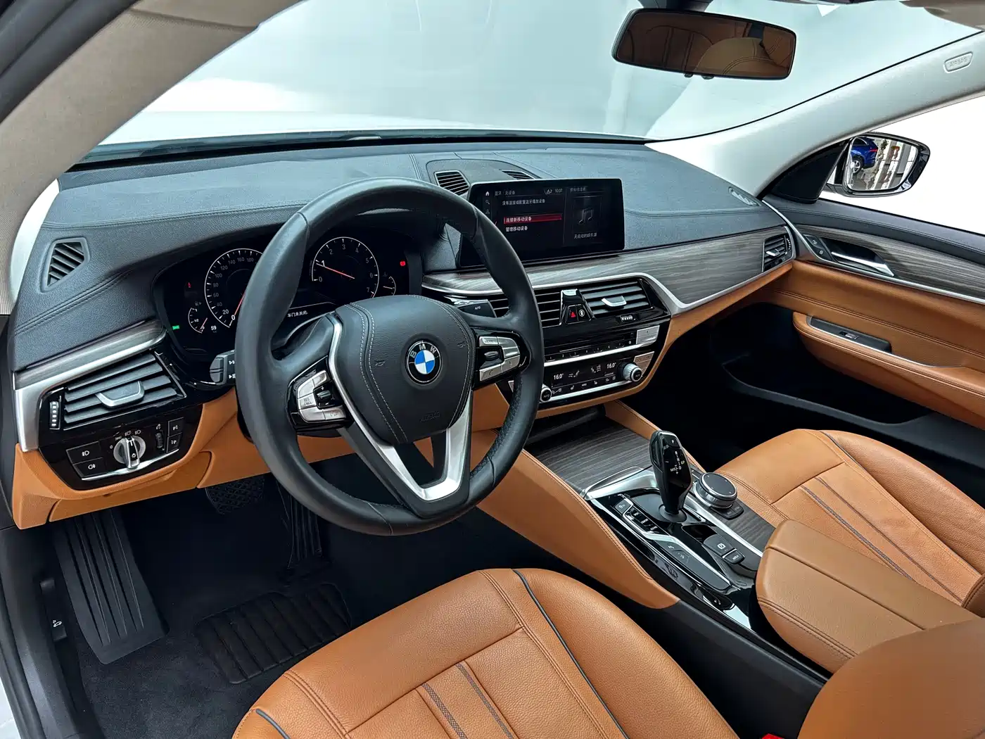 BMW 6 Series GT 2019 630i Luxury Design Package фото 9