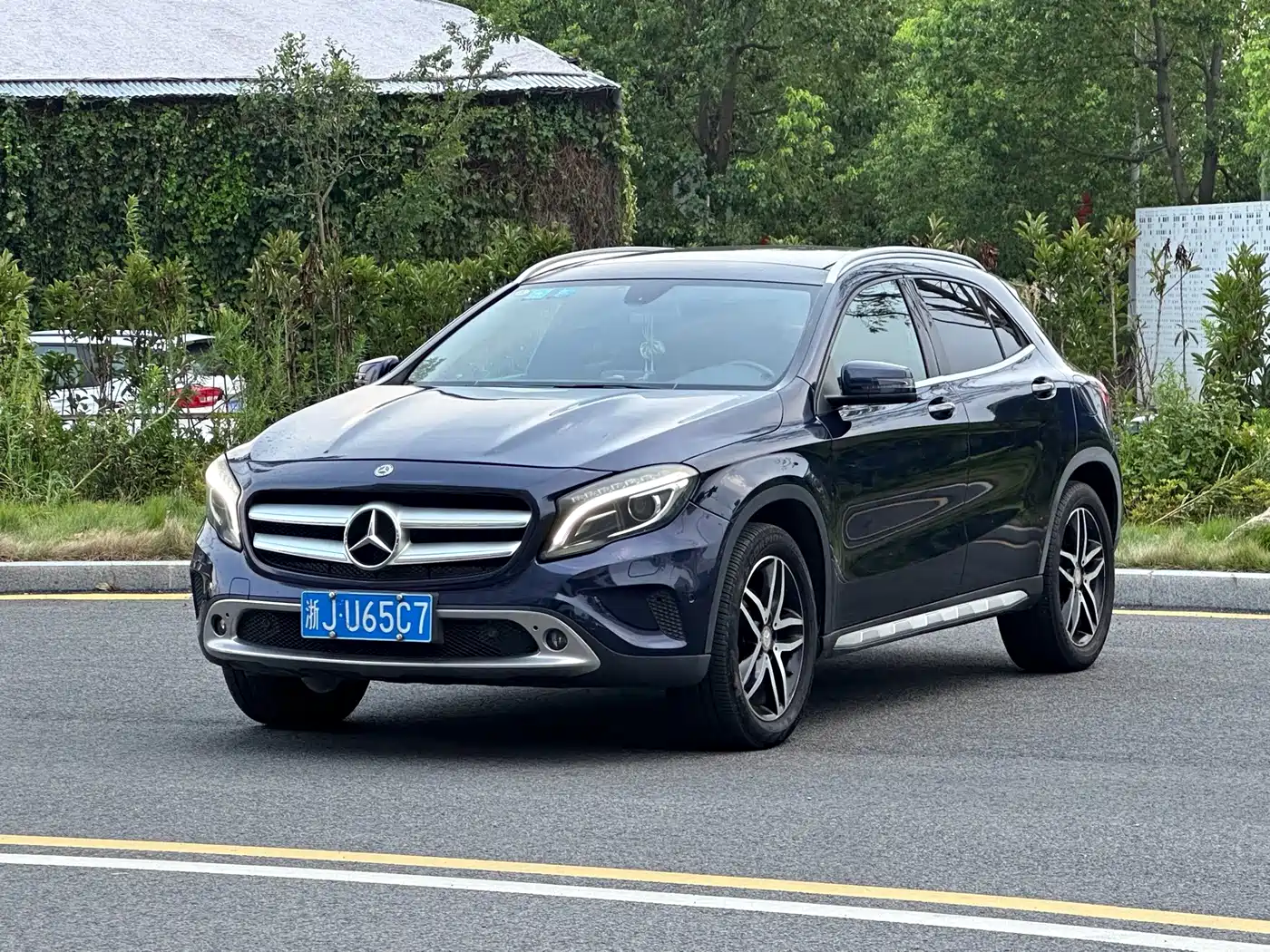 Mercedes-Benz GLA 2015 2015 GLA 220 4MATIC Fashion Edition