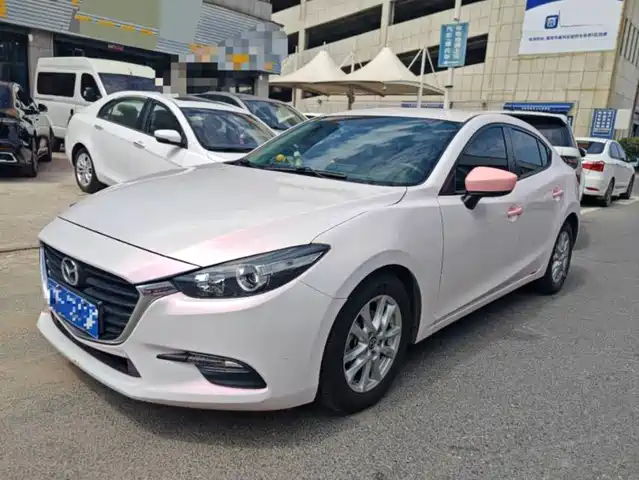  Mazda Mazda3 Axela 2017 Sedan 1.5L Auto Comfort China VI
