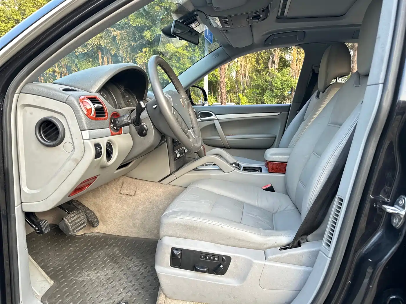 Porsche Cayenne 2006 Cayenne 3.2L AT фото 8