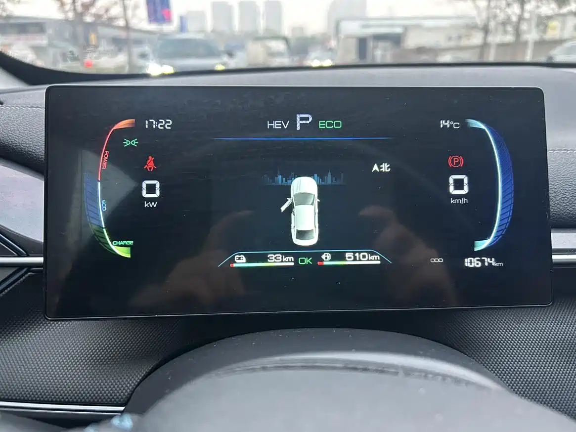 BYD Destroyer 05 2024 Glory Edition DM-i 55KM Luxury фото 9
