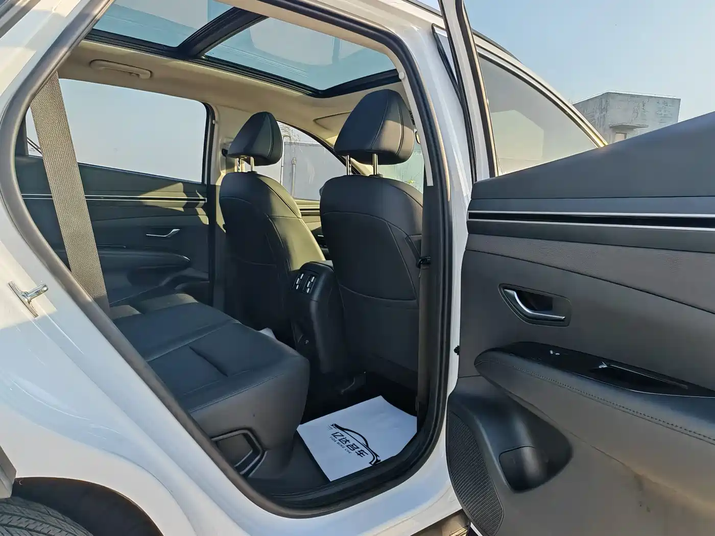Hyundai Tucson 2021 Tucson L 1.5T DCT LUX Premium фото 15