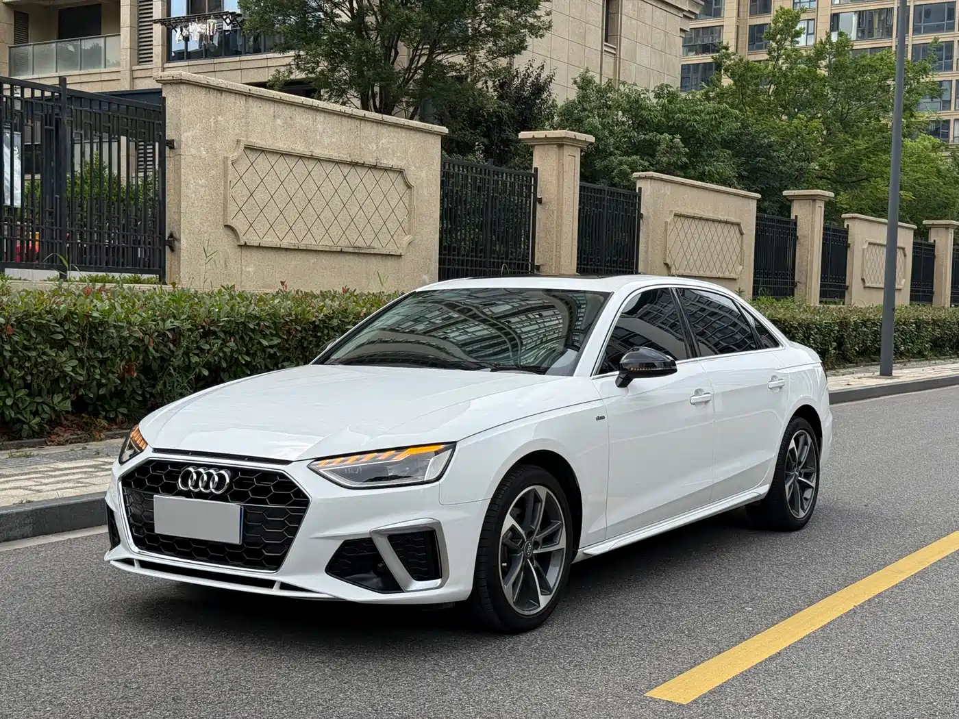 Audi A4L 2020 40 TFSI Fashion Dynamic Edition