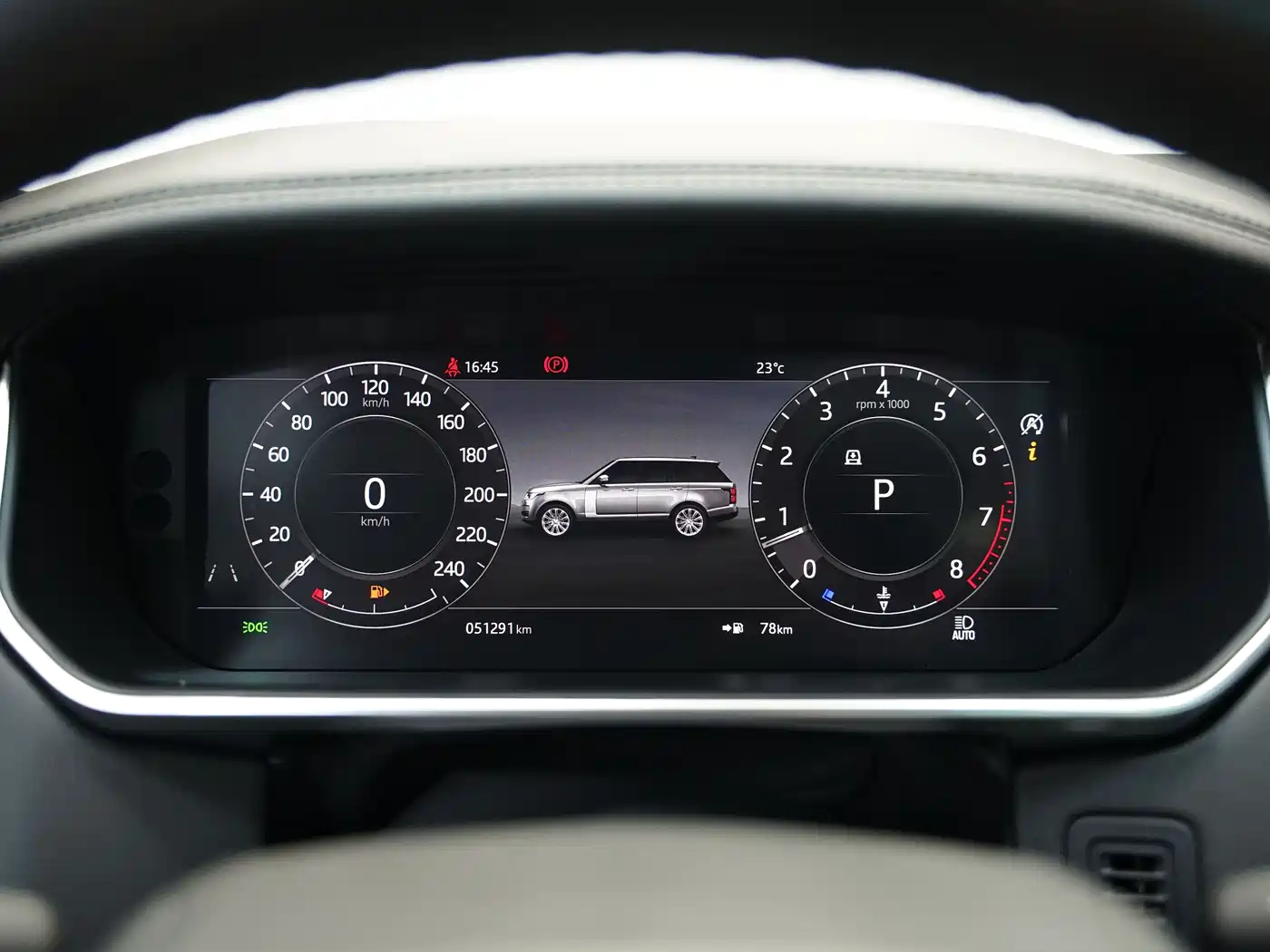 Land Rover Range Rover 2021 3.0 L6 Golden Age Edition фото 21
