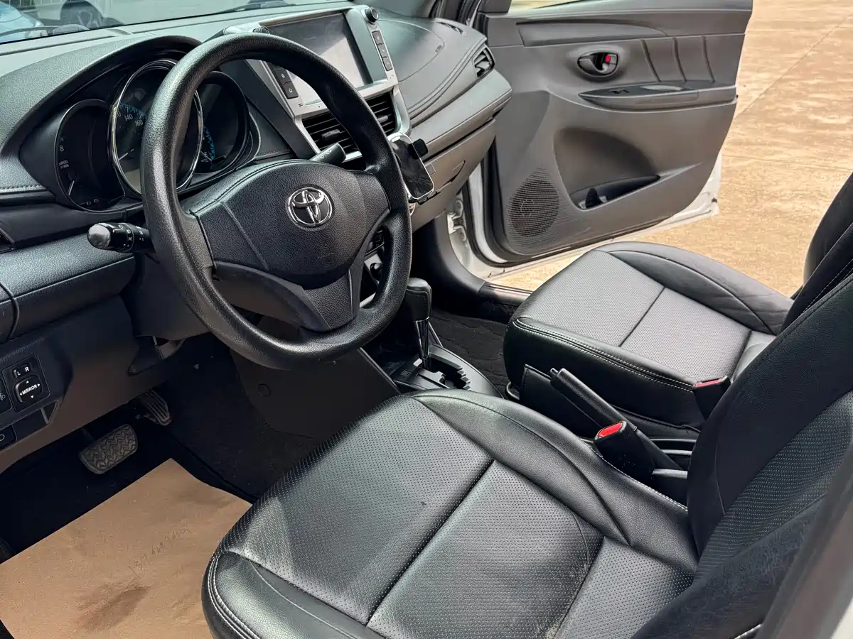 Toyota YARiS L Zhi Xiang 2018 1.5E CVT Champion Limited Edition фото 7