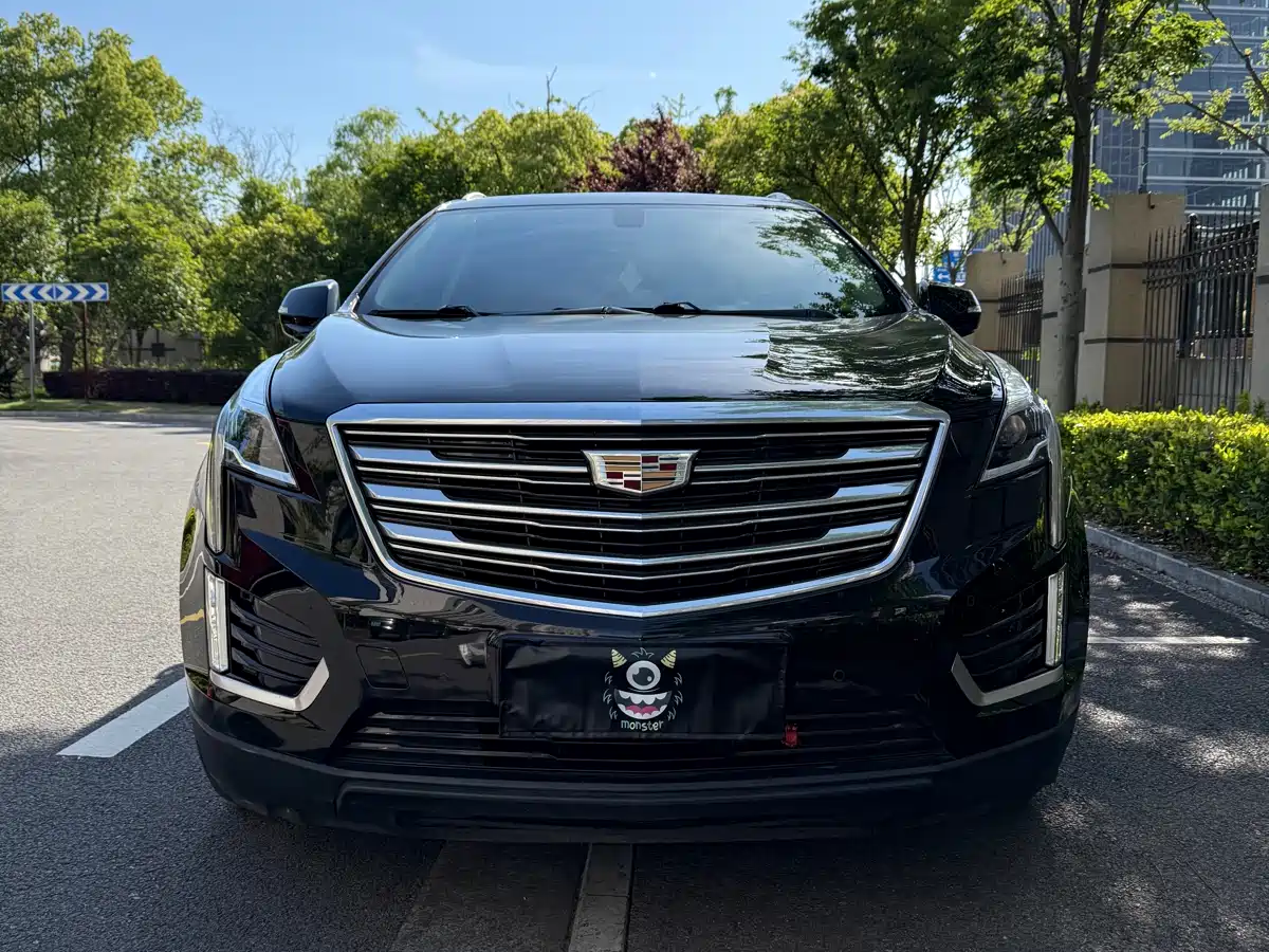 Cadillac XT5 2018 28T 4WD Luxury фото 2