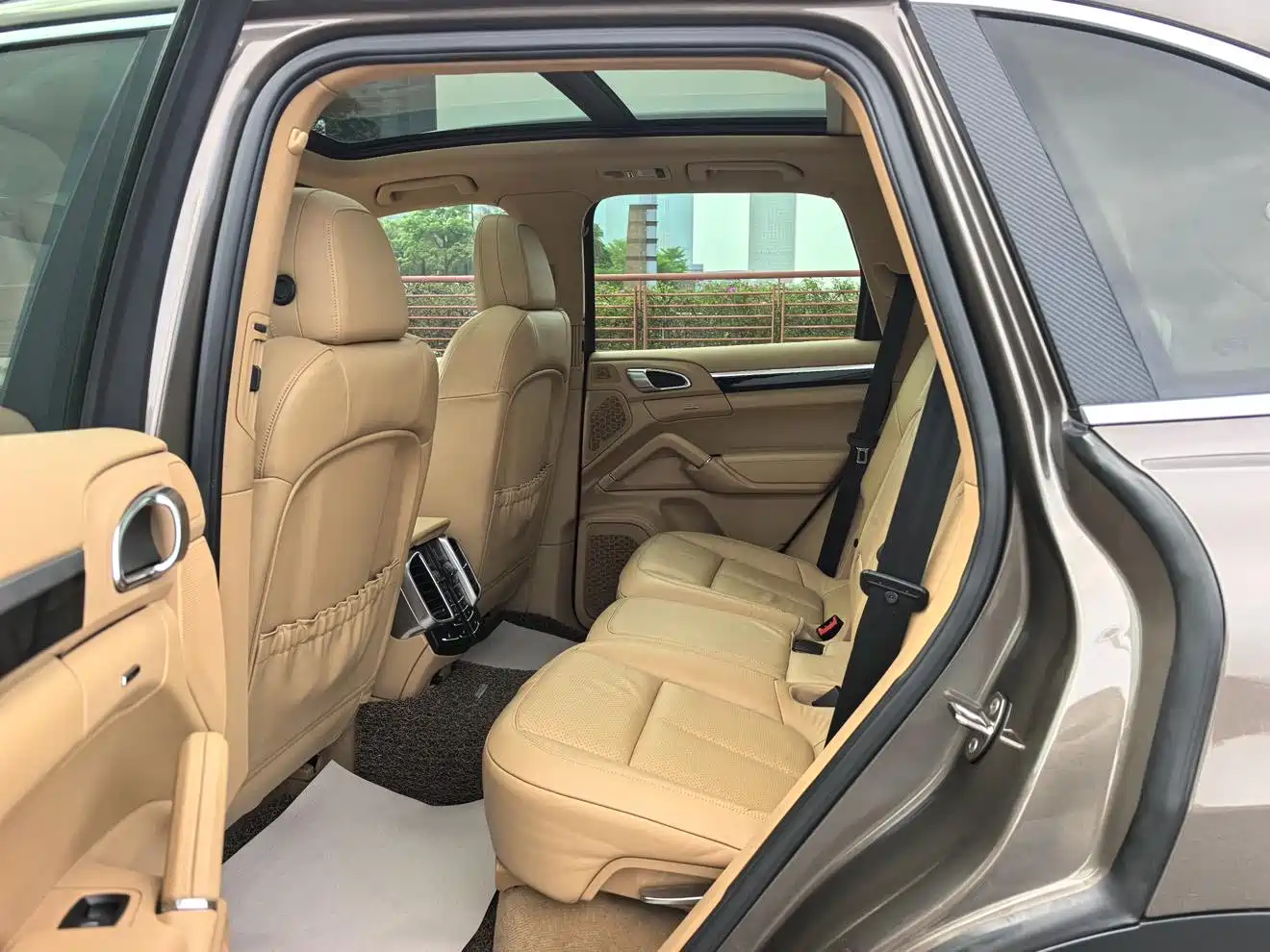 Porsche Cayenne 2011 Cayenne 3.0T фото 15