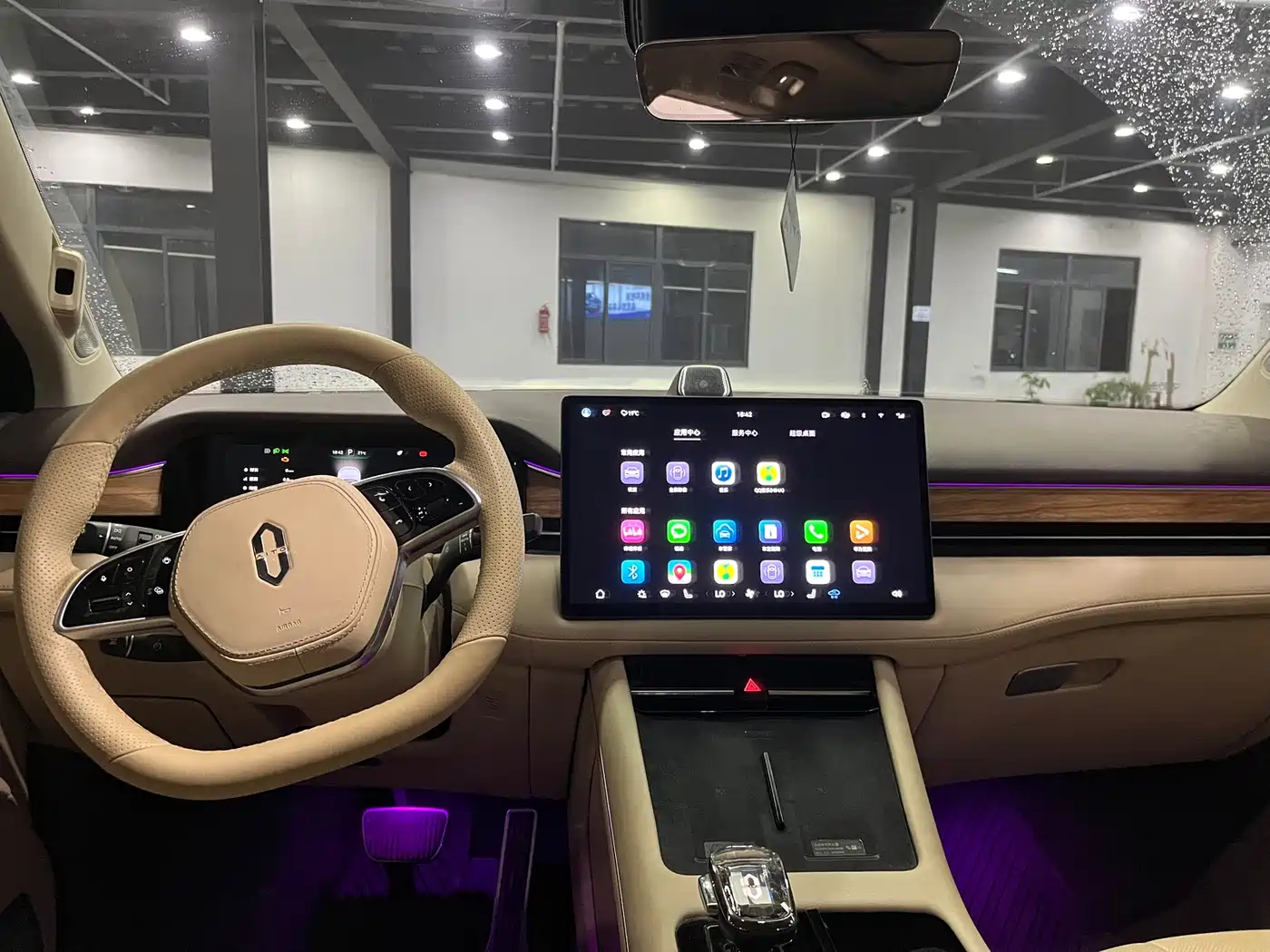 AITO Wenjie AITO M7 2024 1.5T RWD Plus 5-Seater фото 6