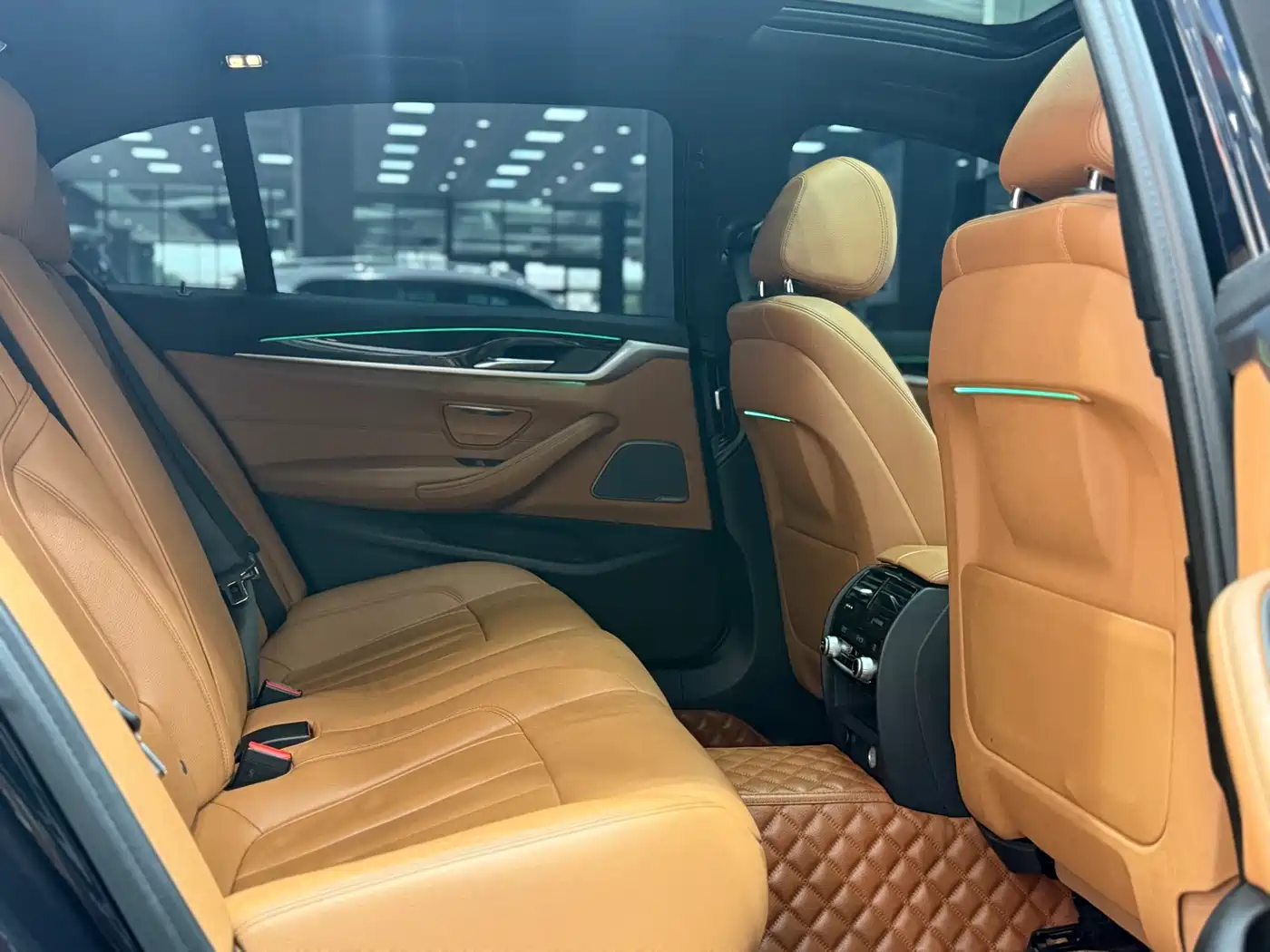 BMW 5 Series 2018 Facelift 530Li Exclusive M Sport Package фото 10