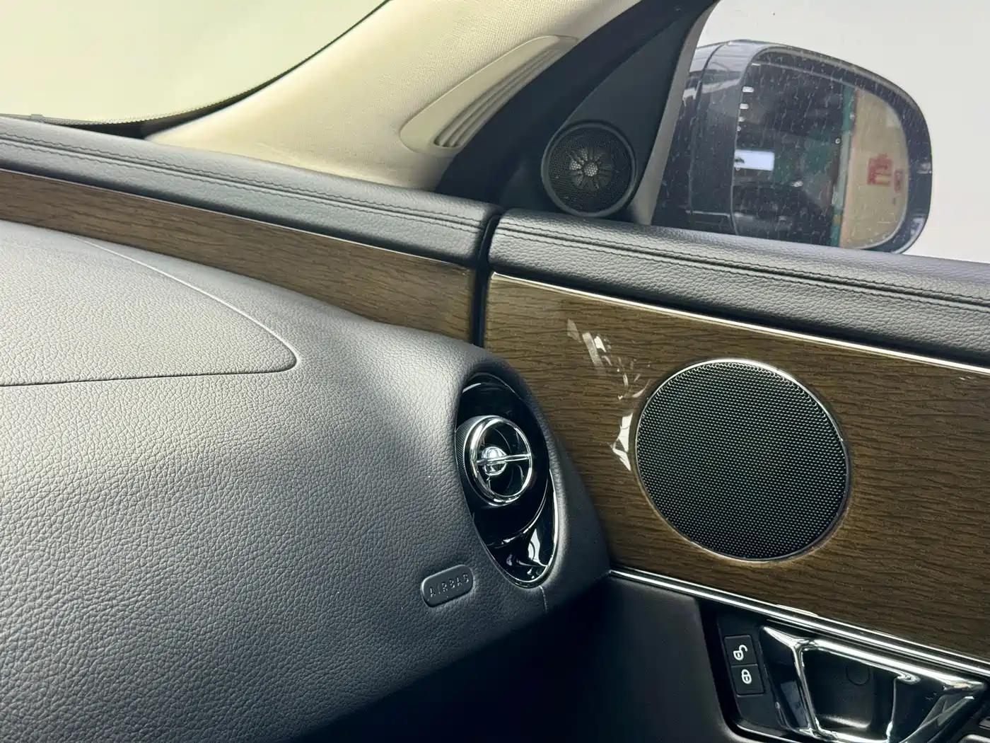 Jaguar XJ 2019 2018 XJL 3.0 SC 2WD Elegant Business Edition