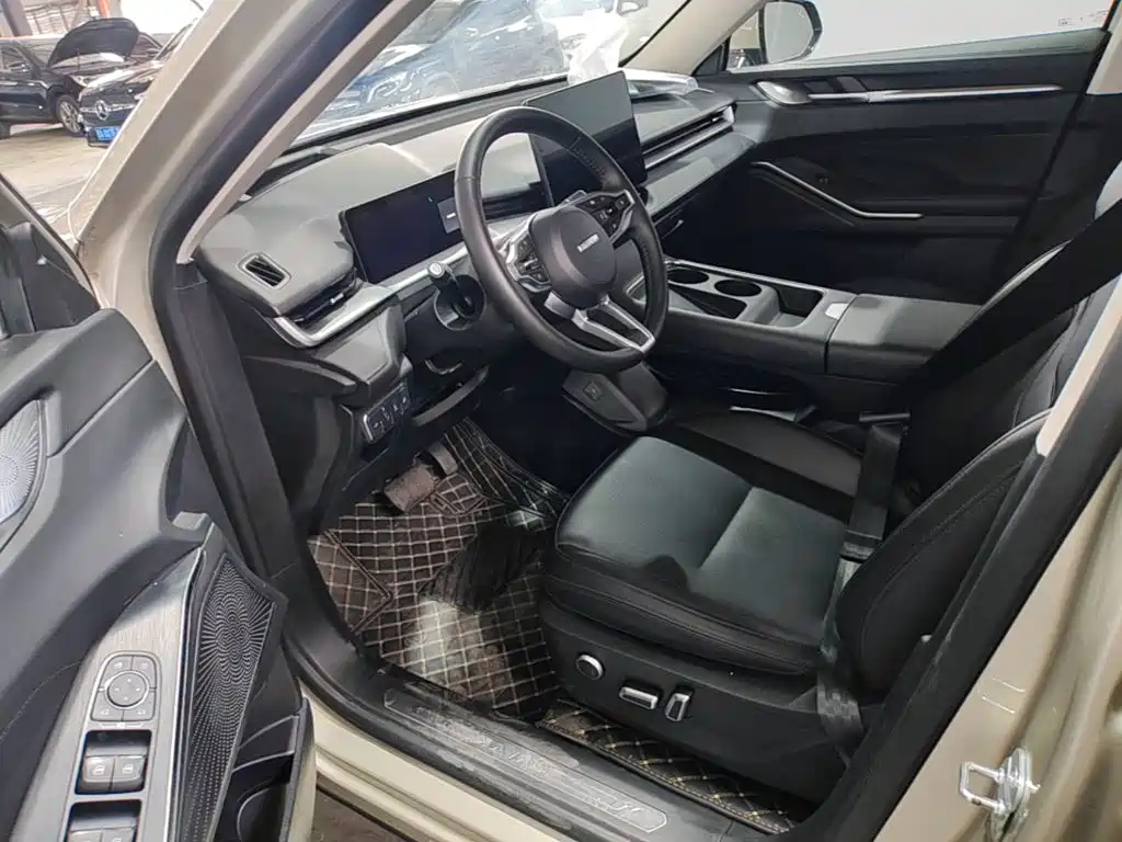 Фото 11 - Haval H6