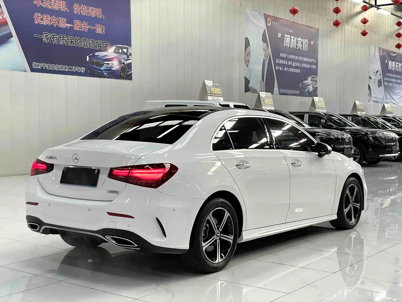 Mercedes-Benz A-Class 2023 A 200 L Fashion фото 6