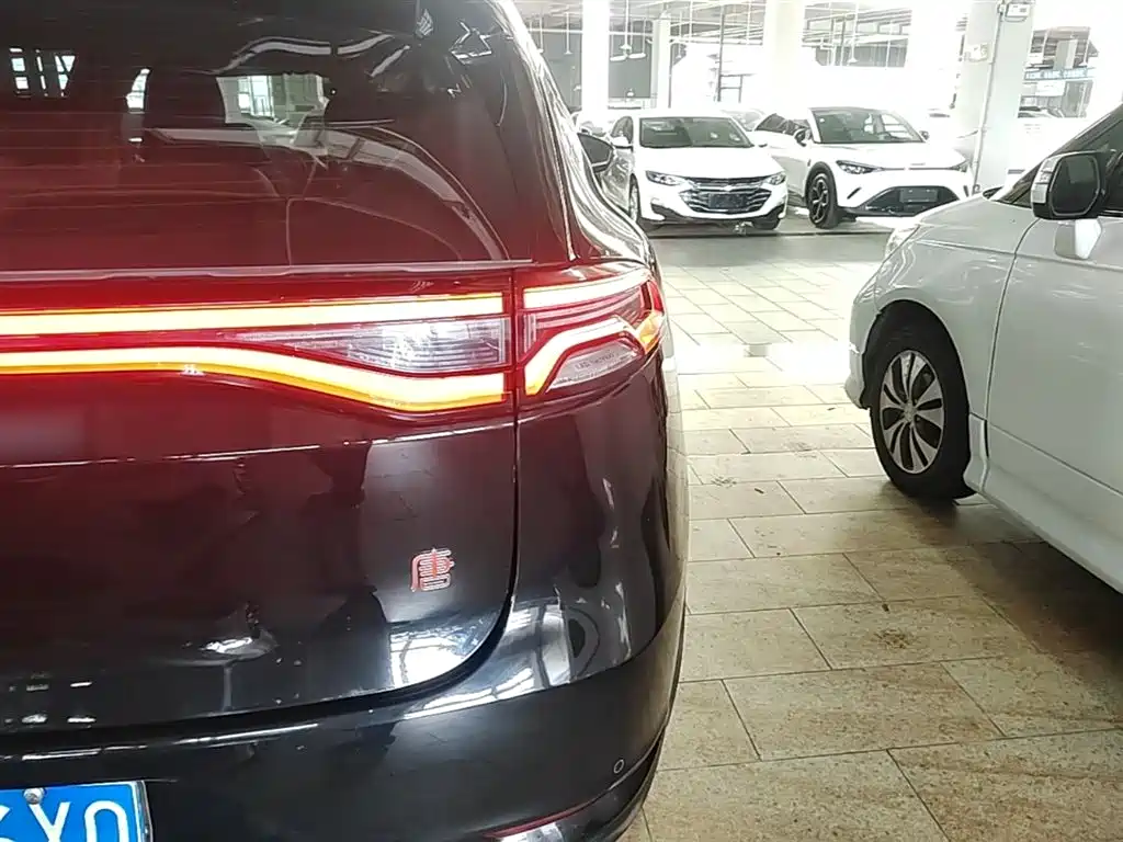 BYD TANG
