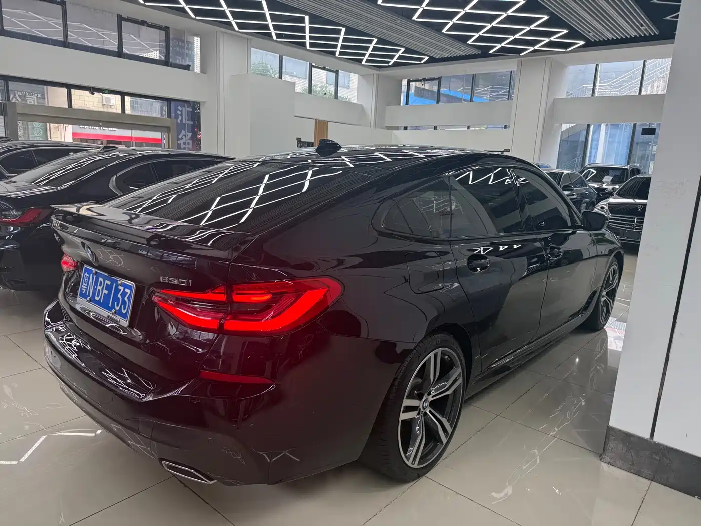 BMW 6 Series GT 2021 630i M Sport Package фото 9