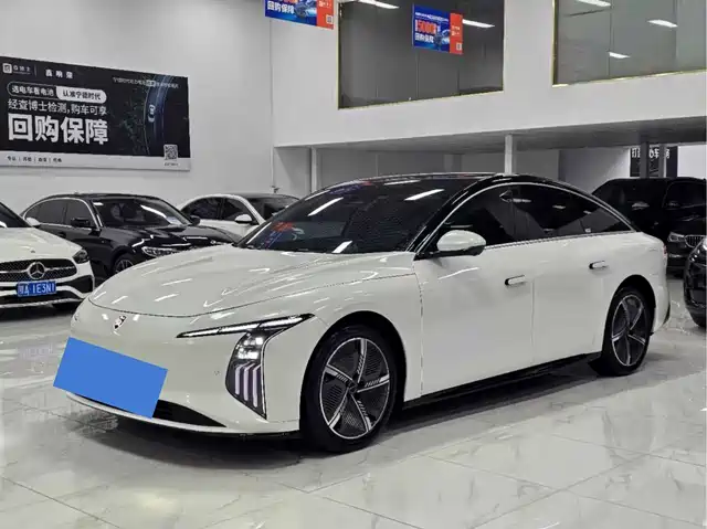Dongfeng Fengxing Stellar S7 2024 555 Luxury Edition
