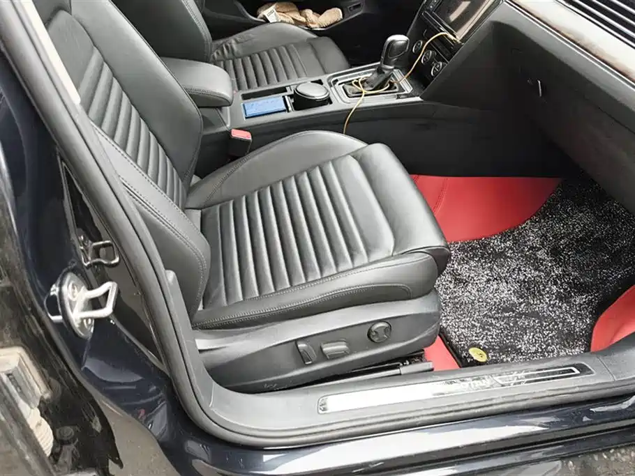 Volkswagen Magotan 2019 330TSI DSG Leading China VI фото 8