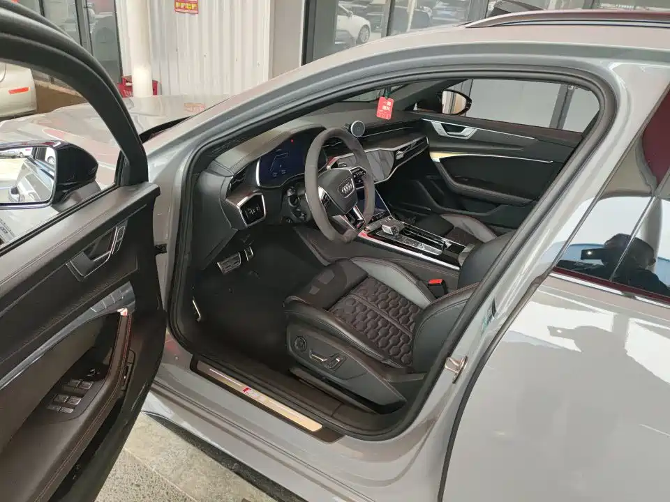 Audi RS 6 2021 RS 6 4.0T Avant Premium фото 8