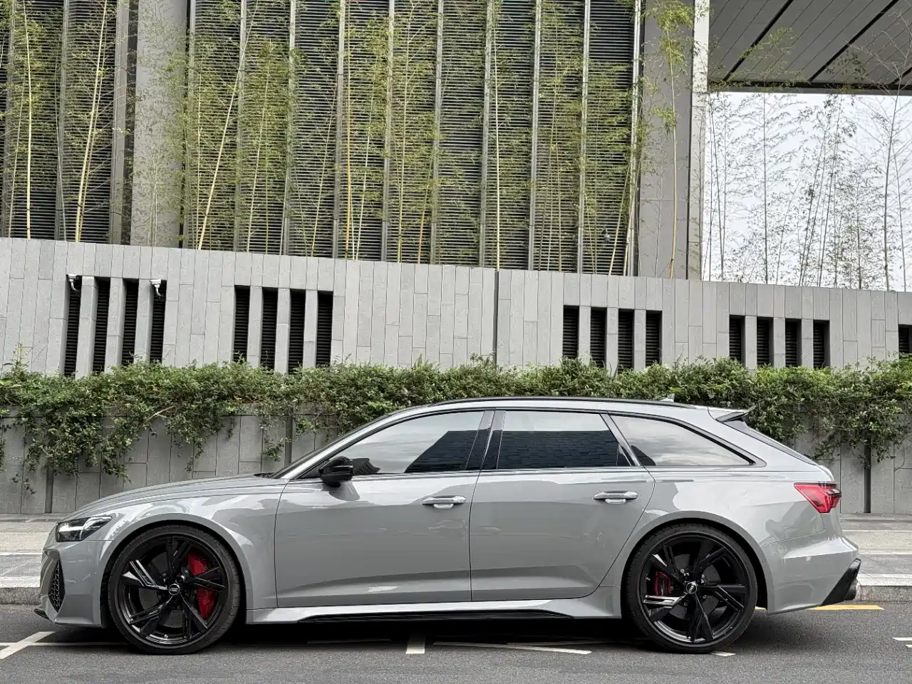 Audi RS 6 2021 RS 6 4.0T Avant Premium фото 3