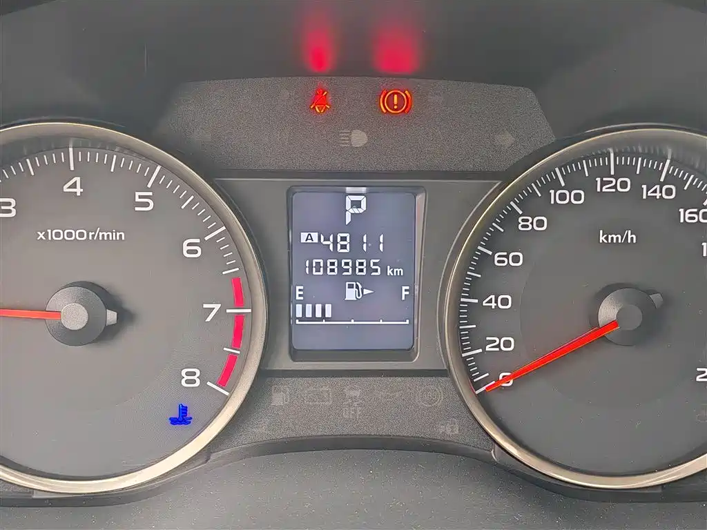 Subaru XV 2014 2.0i Comfort фото 5