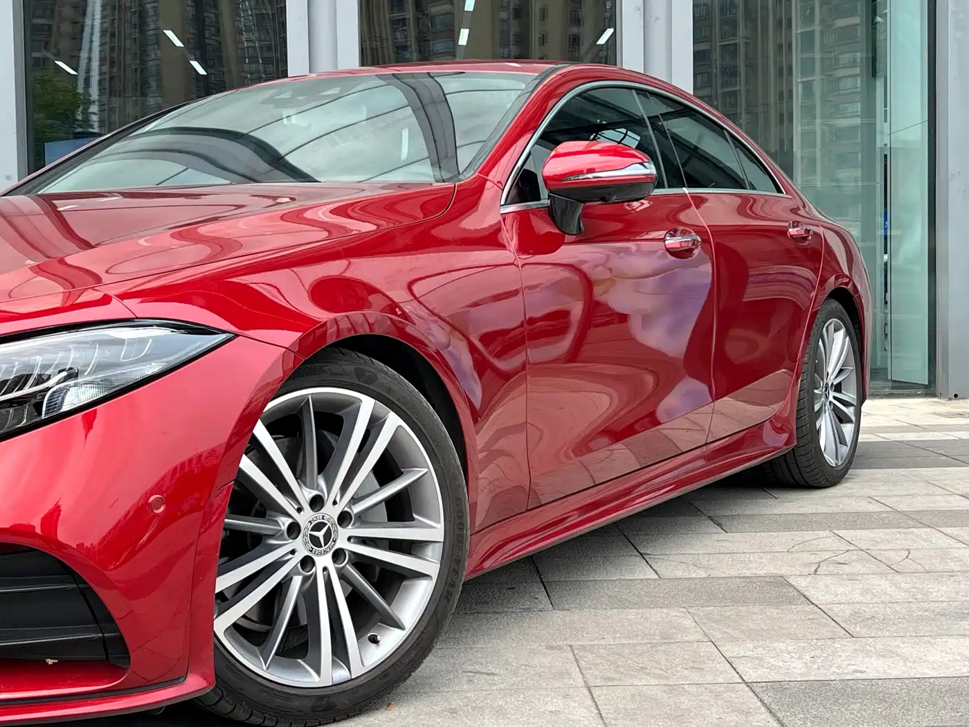 Mercedes-Benz CLS 2018 CLS 300 Luxury фото 2