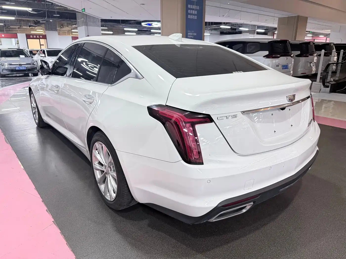 CADILLAC CT5