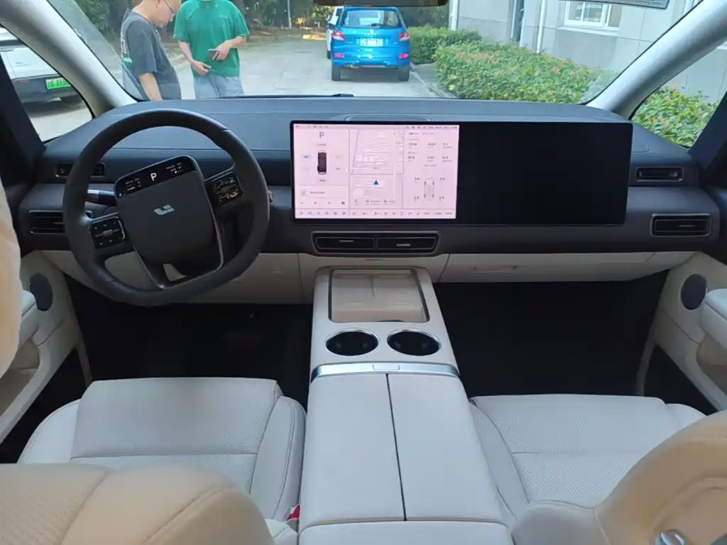 Li Auto MEGA 2024 2024 Ultra