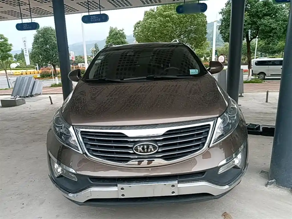 Kia Sportage 2014 2.0L Automatic 2WD GL Edition фото 3