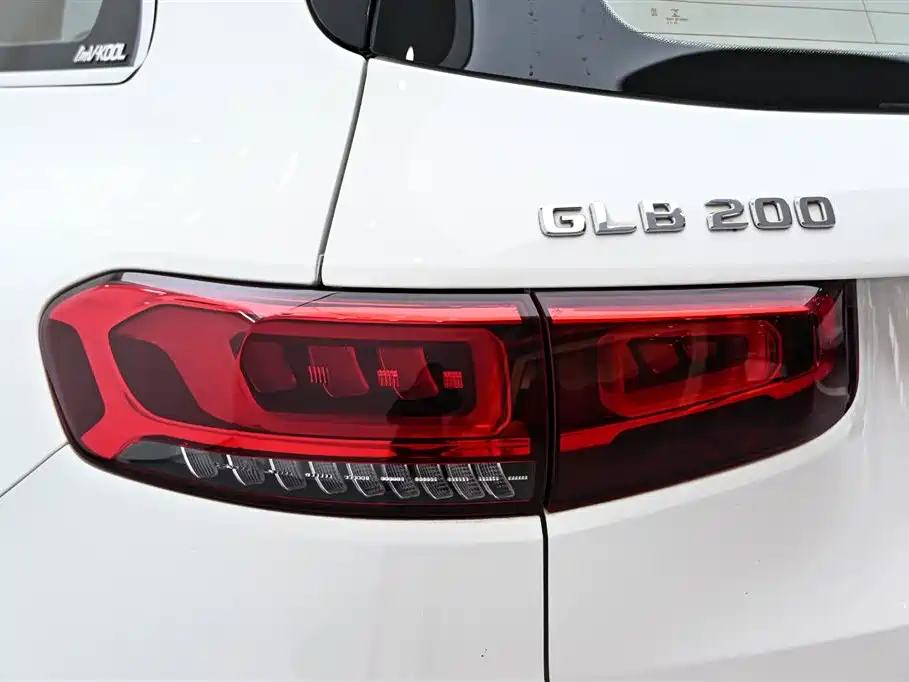 Mercedes-Benz GLB 2022 Facelift II GLB 200 Style фото 9