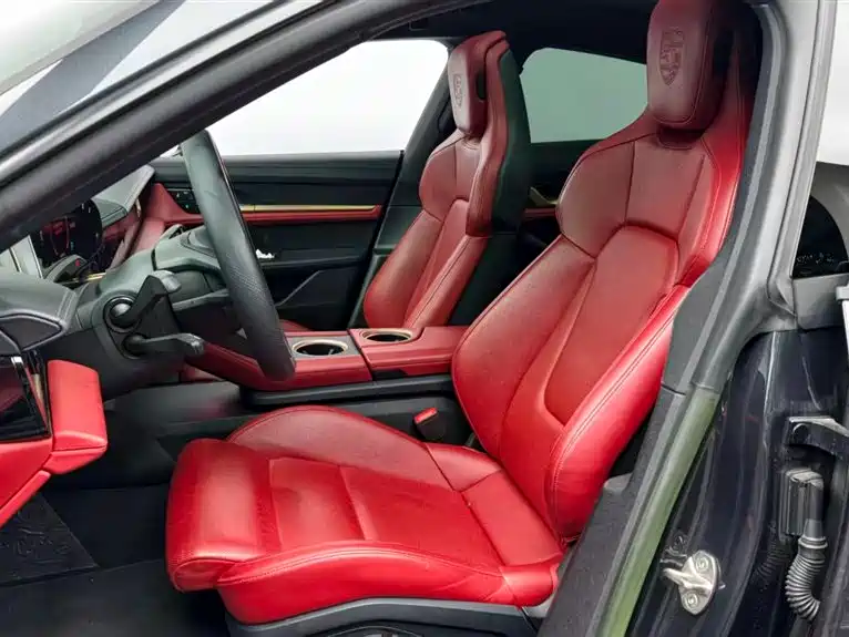 Porsche Taycan 2022 Facelift Taycan фото 15