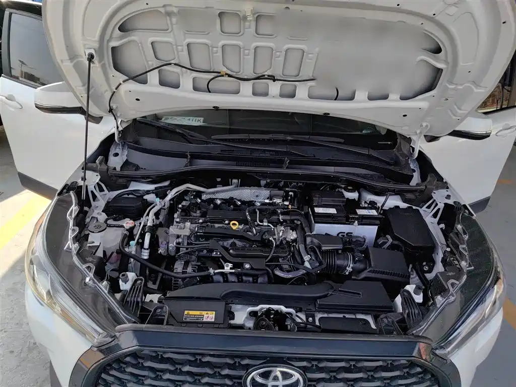 Toyota Corolla Cross 2022 2.0L Pioneer Edition фото 16
