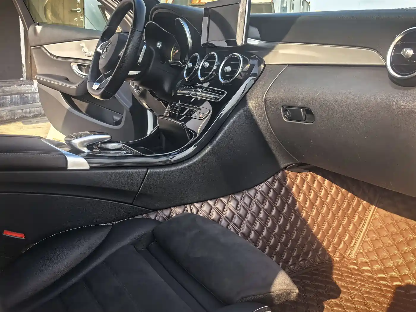 Mercedes-Benz C-Class 2018 C 200 L Sport Edition фото 10