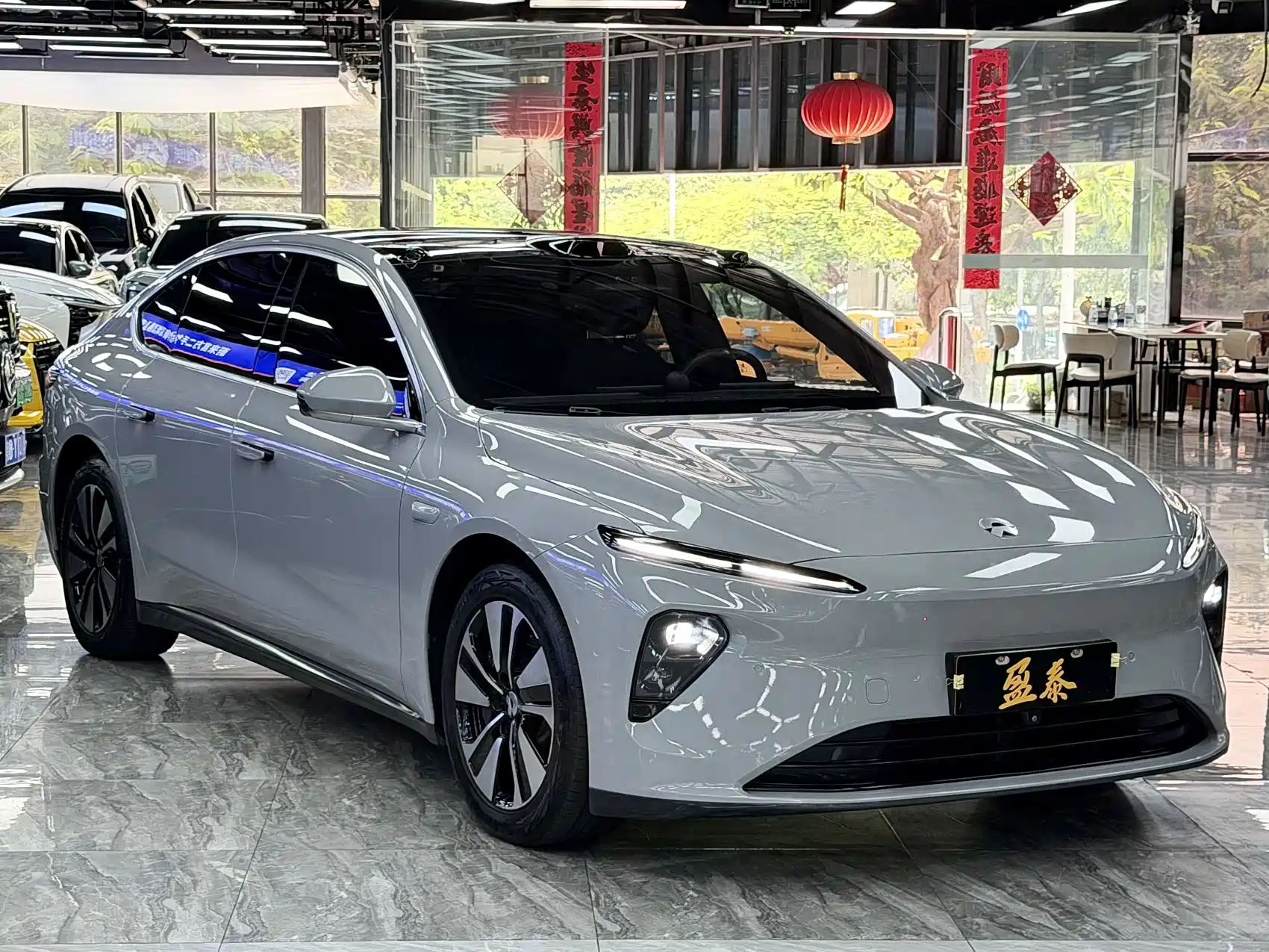 Фото 2 - NIO ET7