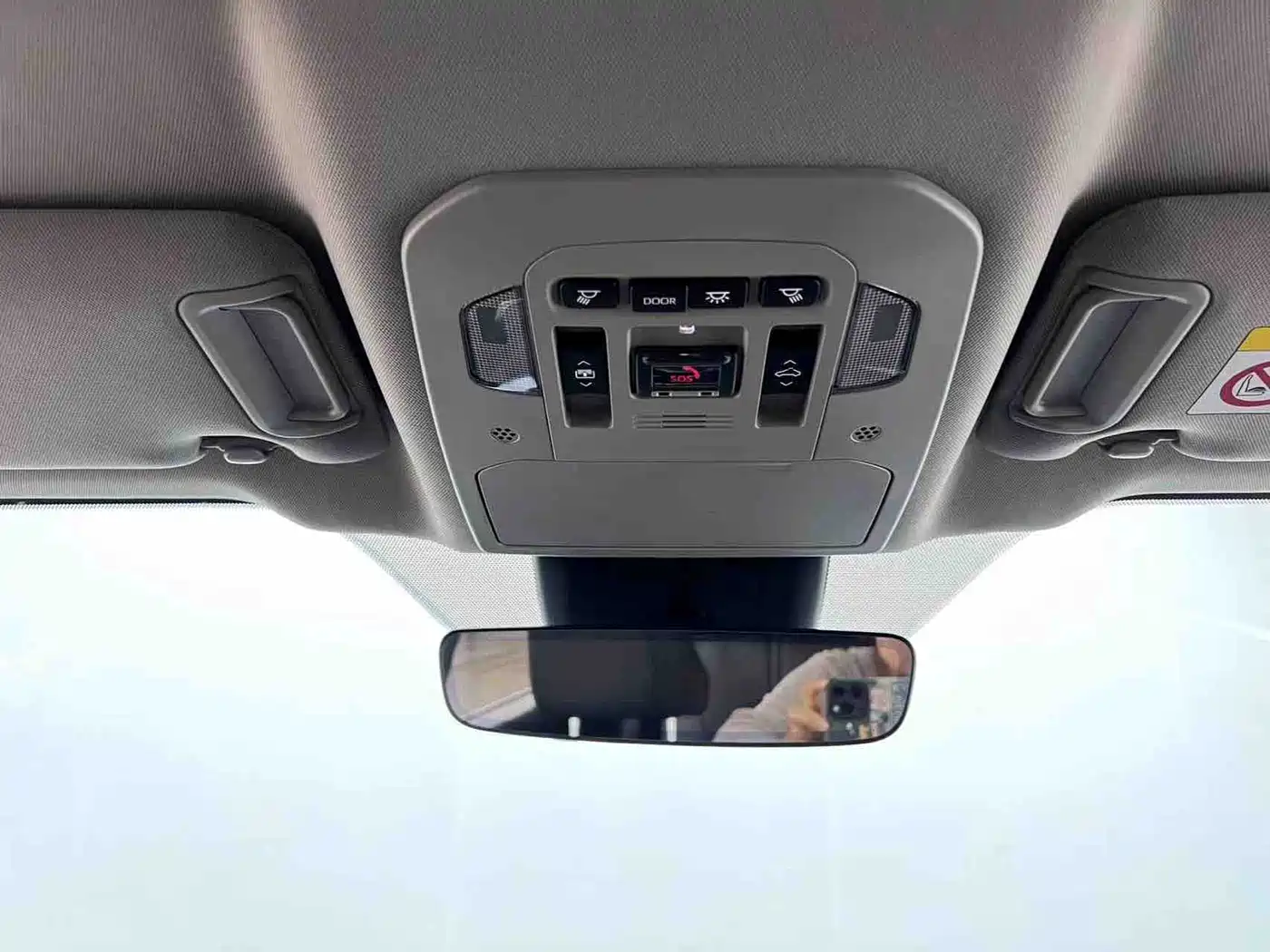 Toyota Highlander 2024 380T AWD Premium 7-Seater фото 18