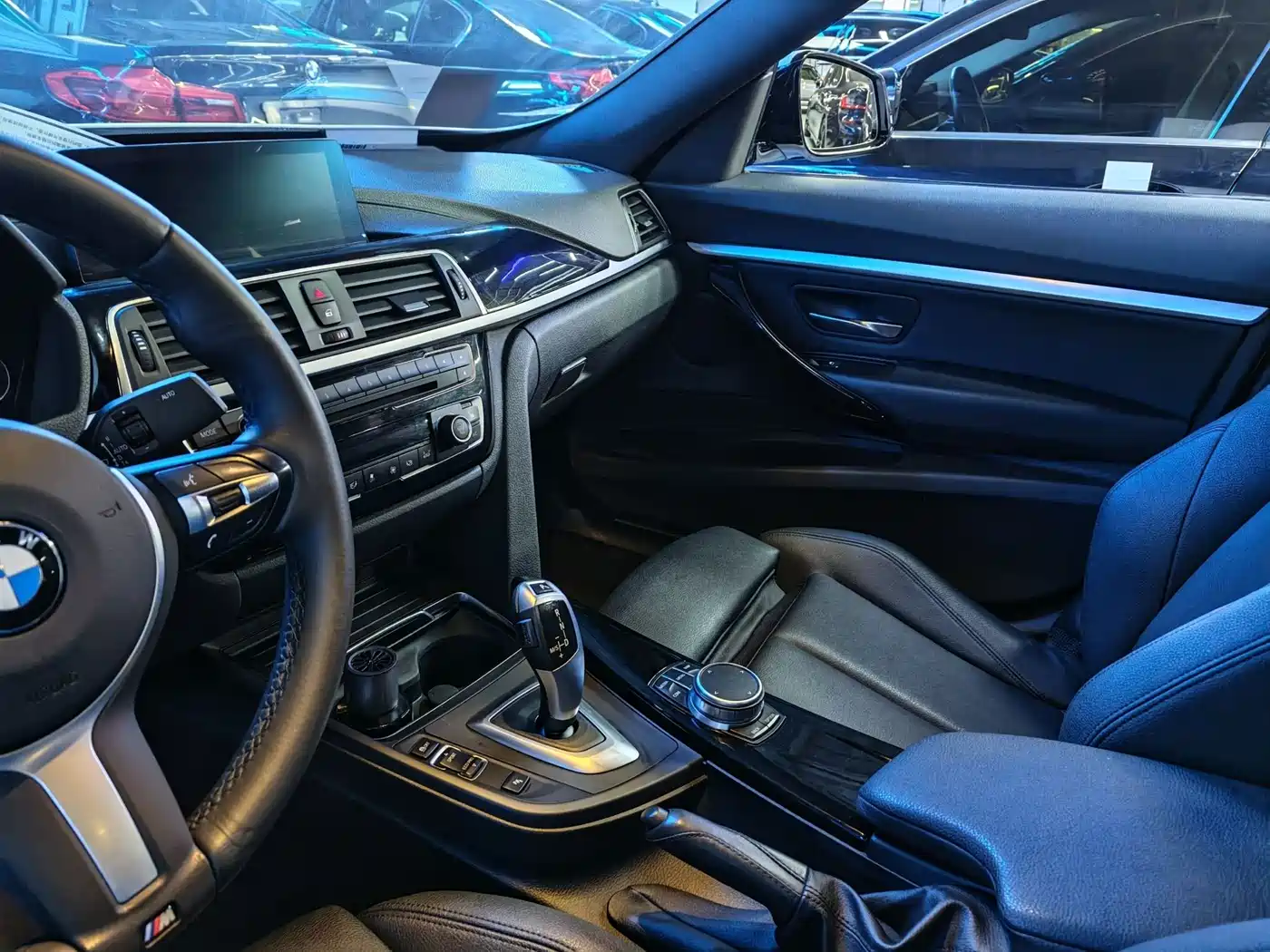 BMW 3 Series GT 2019 320i M Sport Package фото 7