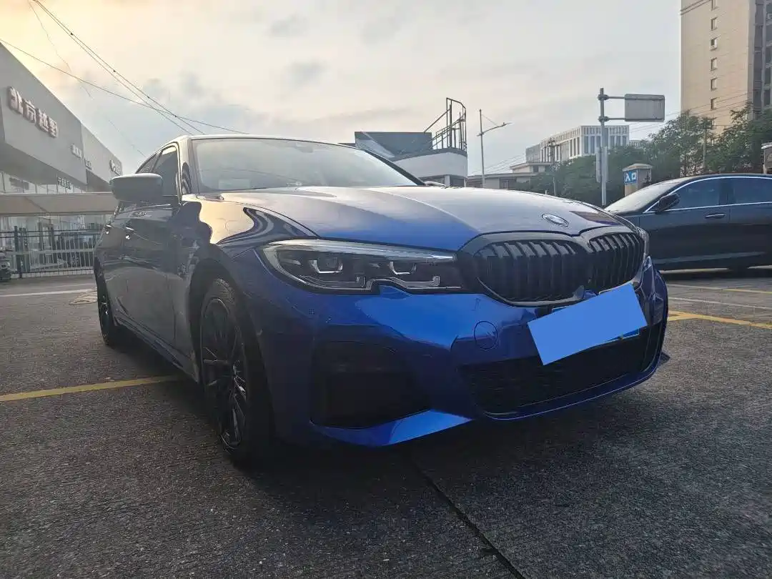 BMW 3 Series 2022 325Li M Sport Shadow Edition фото 3