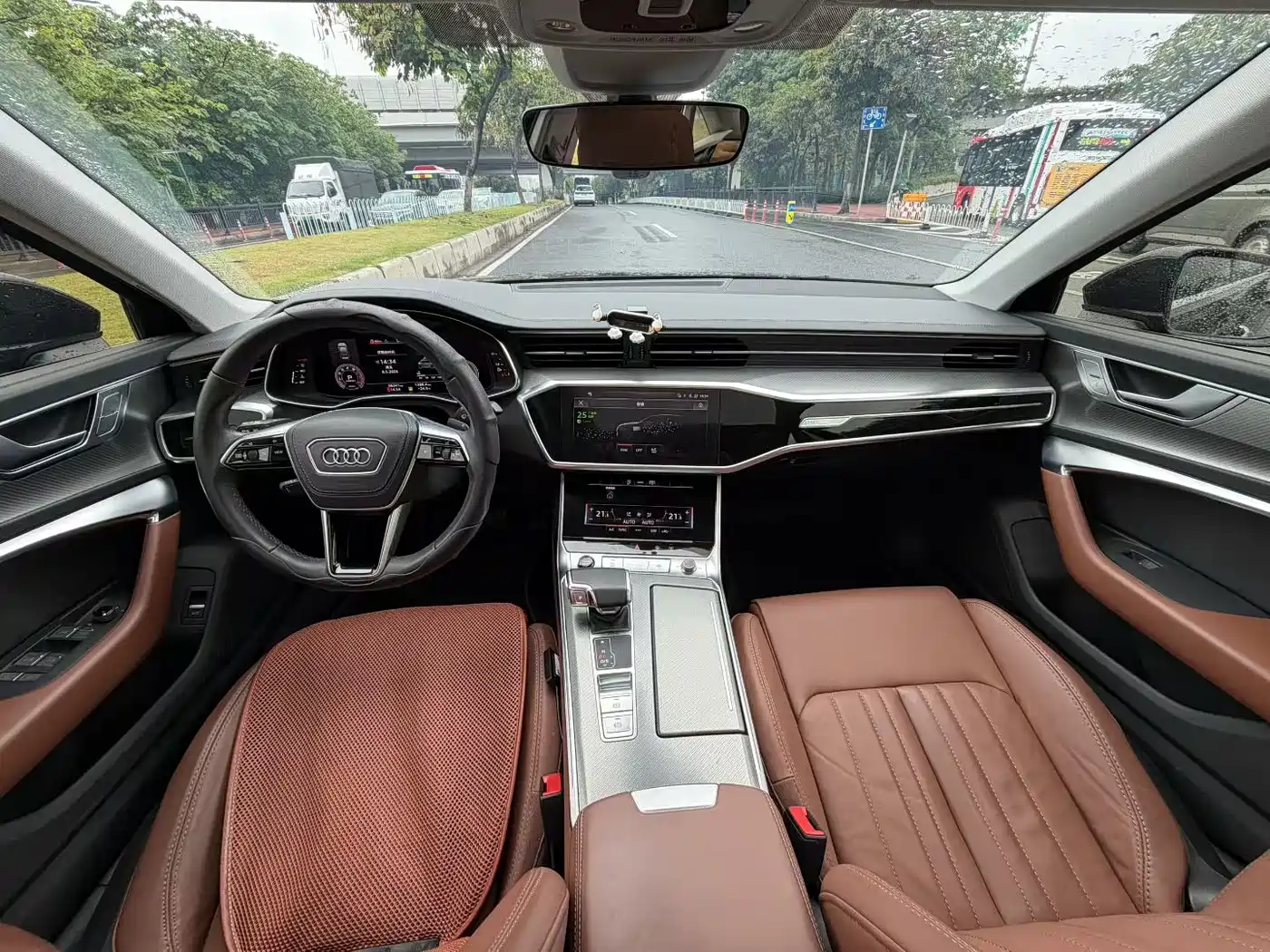 Audi A6L 2023 40 TFSI Luxury Elegance фото 9
