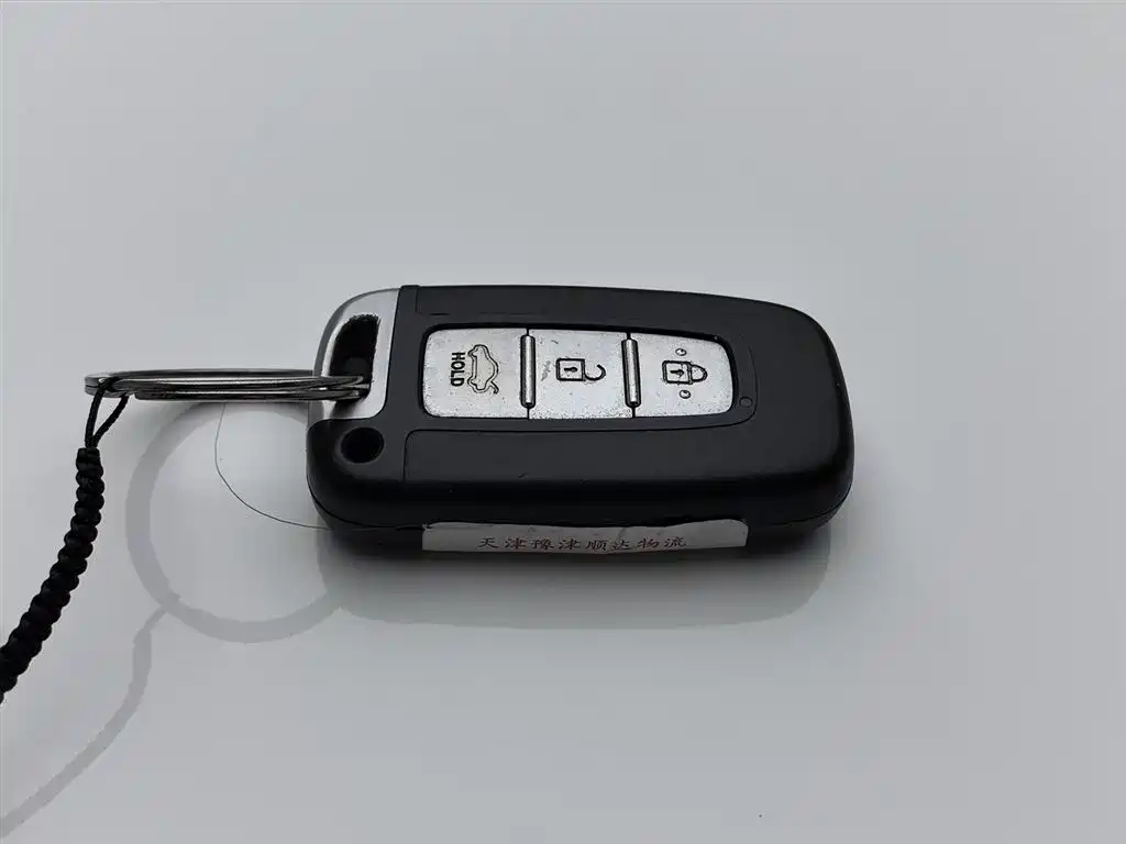 Kia K2 2012 Sedan 1.6L AT Premium Commemorative Edition фото 19
